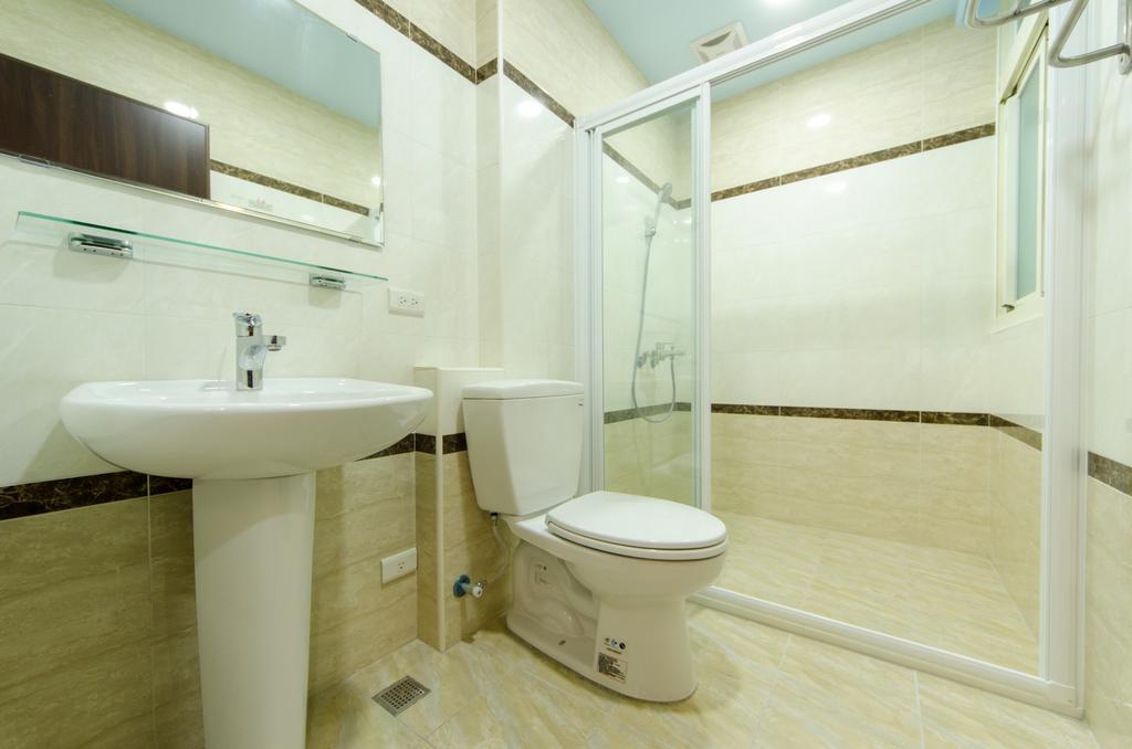Smile Castle Apartment หลัวตง ภายนอก รูปภาพ