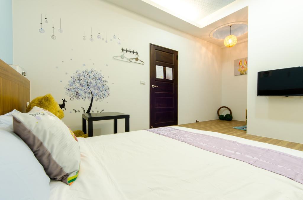 Smile Castle Apartment หลัวตง ภายนอก รูปภาพ